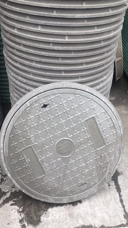 DN700復合井蓋